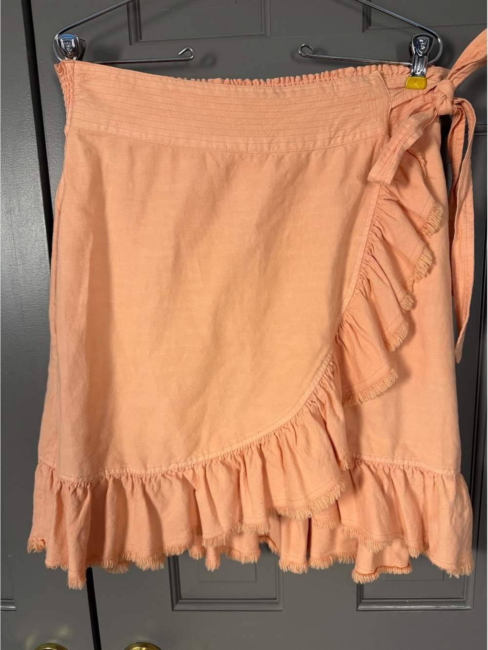 Anthropologie Pilcro Women's Nettie Peach Ruffled Wrap Skirt Sz. L